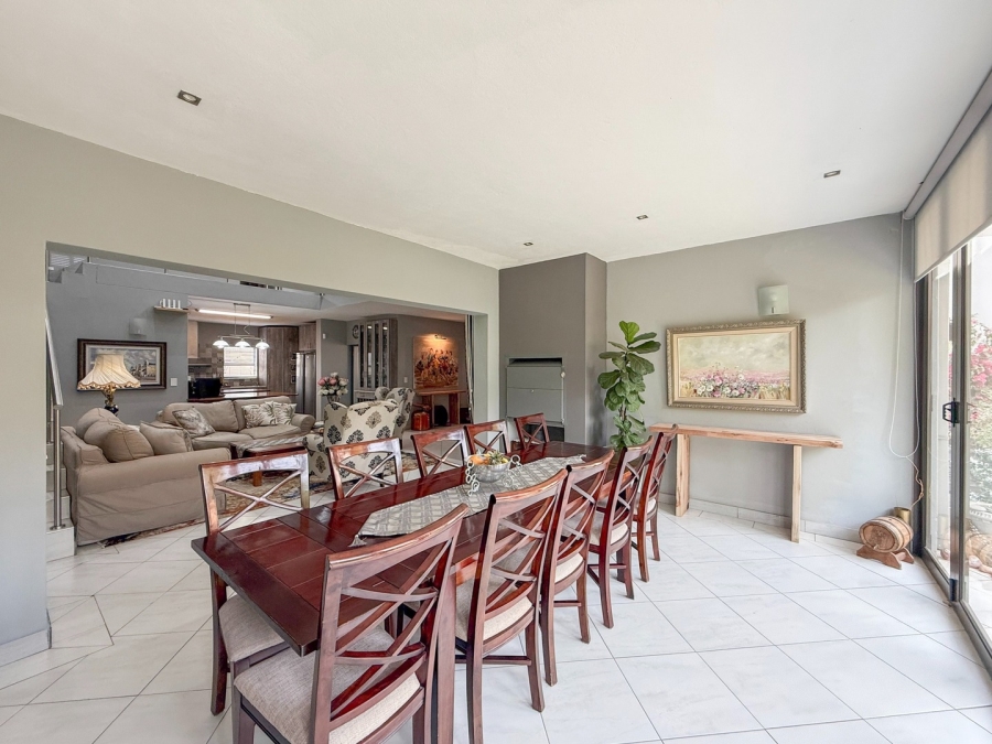 7 Bedroom Property for Sale in Melodie North West